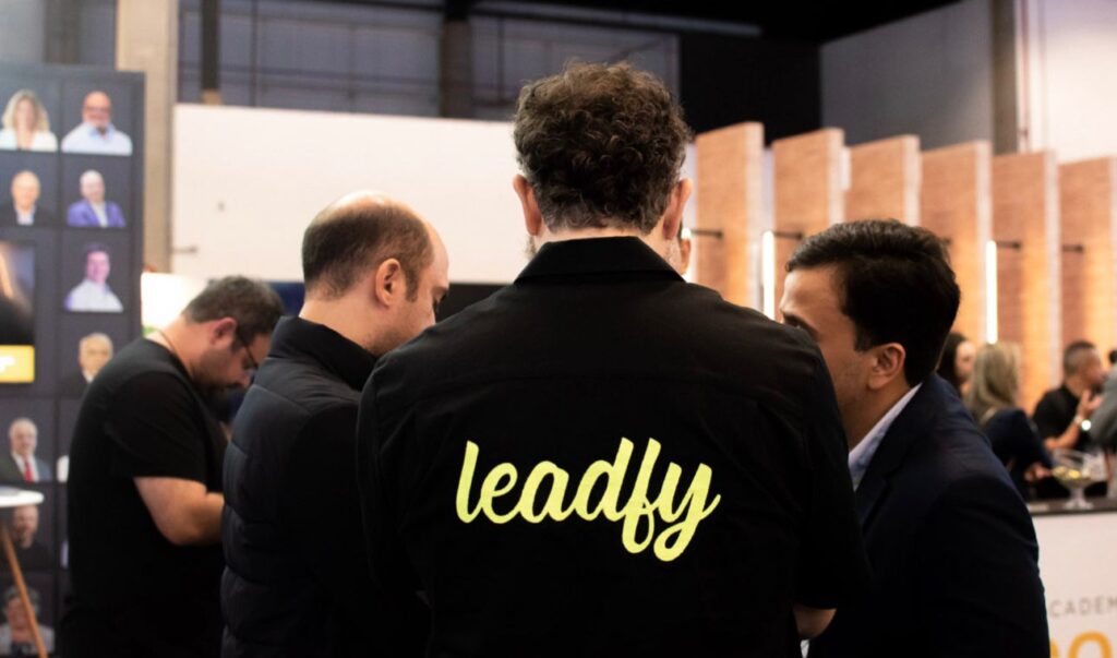 fenabrave 2025 - Automação de leads da Ladfy